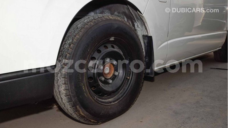 Big with watermark toyota hiace cabo delgado import dubai 5627