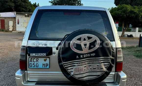 Tenga Tsaru Toyota Land Cruiser Prado Zvimwe Mota in Maputo in Maputo Tenga Tsaru Toyota Land Cruiser Prado Zvimwe Mota in Maputo in Maputo