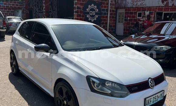 Comprar Usado Volkswagen Polo GTI Branco Carro em Maputo em Maputo Comprar Usado Volkswagen Polo GTI Branco Carro em Maputo em Maputo