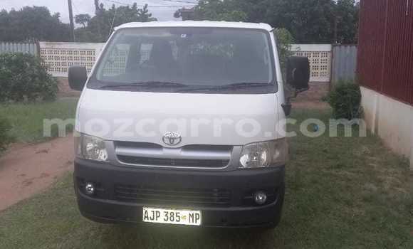 Buy Used Toyota Hiace White Car in Maputo in Maputo Buy Used Toyota Hiace White Car in Maputo in Maputo