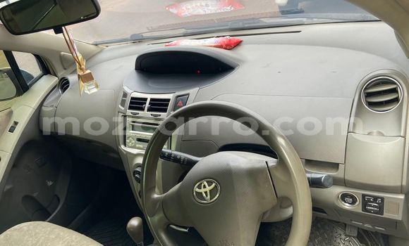 Comprar Usado Toyota Vitz Prata Carro em Maputo em Maputo Comprar Usado Toyota Vitz Prata Carro em Maputo em Maputo