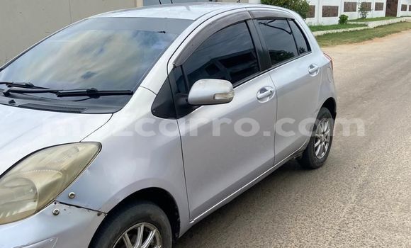 Comprar Usado Toyota Vitz Prata Carro em Maputo em Maputo Comprar Usado Toyota Vitz Prata Carro em Maputo em Maputo