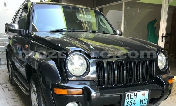 Nunua Ilio tumika Jeep Cherokee Nyeusi Gari ndani ya Maputo nchini Maputo