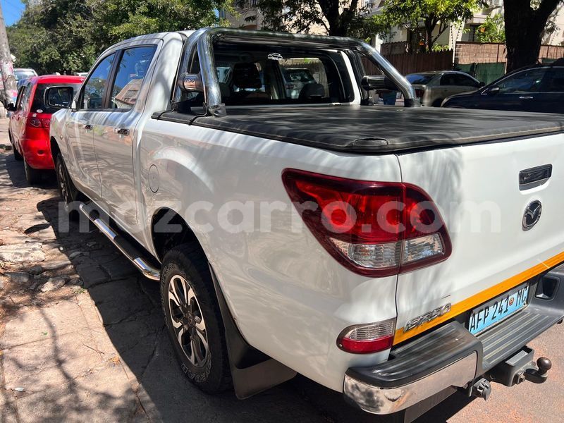 Big with watermark mazda bt 50 maputo maputo 32993