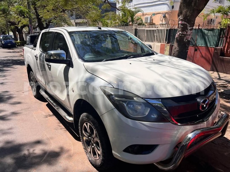 Big with watermark mazda bt 50 maputo maputo 33003