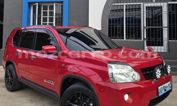 Buy Used Nissan X-Trail Red Car in Maputo in Maputo