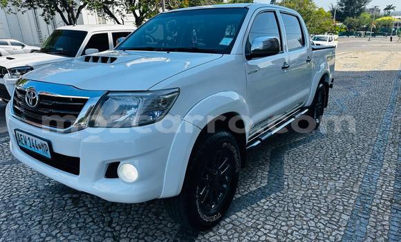 Buy Used Toyota Hilux White Car in Maputo in Maputo Buy Used Toyota Hilux White Car in Maputo in Maputo