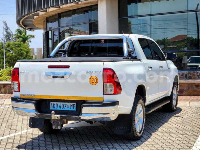 Big with watermark toyota hiluxe revo maputo maputo 33028