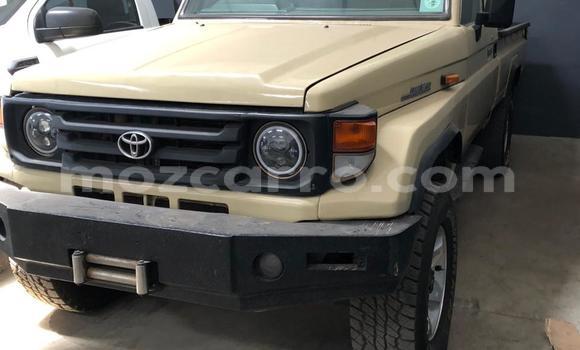 Tenga Tsaru Toyota Land Cruiser Beige Mota in Maputo in Maputo Tenga Tsaru Toyota Land Cruiser Beige Mota in Maputo in Maputo