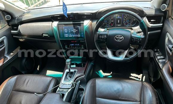 Comprar Usado Toyota Fortuner Branco Carro em Maputo em Maputo Comprar Usado Toyota Fortuner Branco Carro em Maputo em Maputo