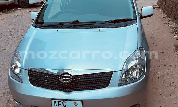 Comprar Usado Toyota Spacio Prata Carro em Maputo em Maputo