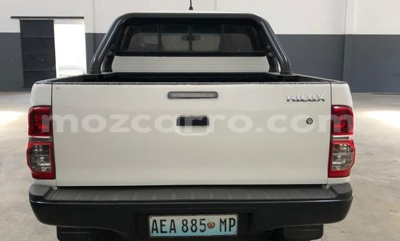 Buy Used Toyota Hilux White Car in Maputo in Maputo Buy Used Toyota Hilux White Car in Maputo in Maputo