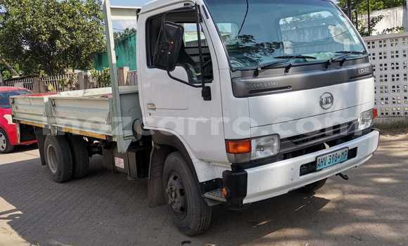 Buy Used Nissan UD White Truck in Maputo in Maputo Buy Used Nissan UD White Truck in Maputo in Maputo