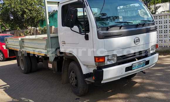 Buy Used Nissan UD White Truck in Maputo in Maputo Buy Used Nissan UD White Truck in Maputo in Maputo