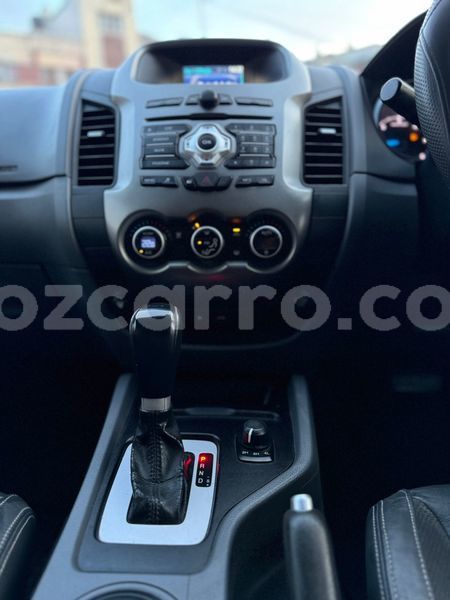 Big with watermark mazda bt 50 maputo maputo 33047