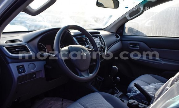 Comprar Importar Mitsubishi L200 Branco Carro em Import - Dubai em Cabo Delgado Comprar Importar Mitsubishi L200 Branco Carro em Import - Dubai em Cabo Delgado