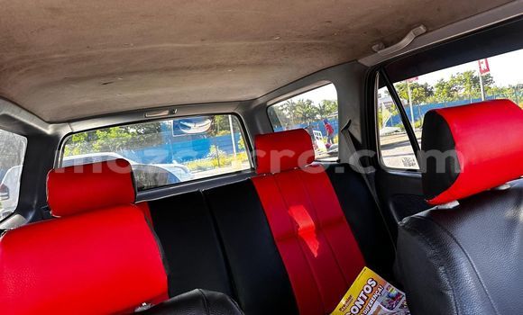 Comprar Usado Toyota Hilux Surf Branco Carro em Maputo em Maputo Comprar Usado Toyota Hilux Surf Branco Carro em Maputo em Maputo