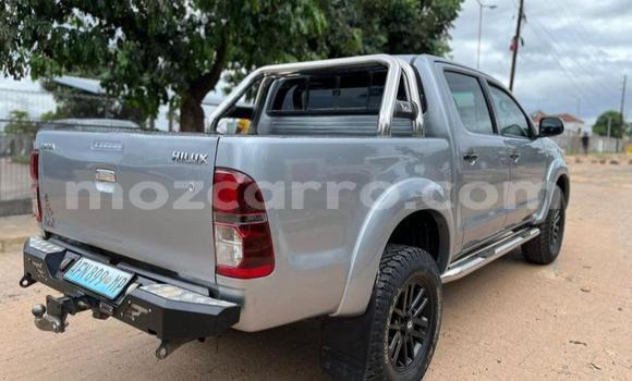 Nunua Ilio tumika Toyota Hilux Nyingine Gari ndani ya Maputo nchini Maputo Nunua Ilio tumika Toyota Hilux Nyingine Gari ndani ya Maputo nchini Maputo