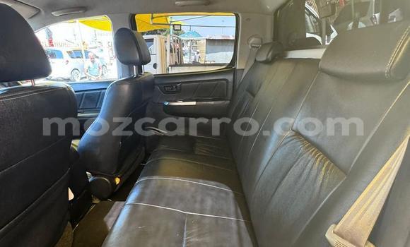 Nunua Ilio tumika Toyota Hilux Nyingine Gari ndani ya Maputo nchini Maputo Nunua Ilio tumika Toyota Hilux Nyingine Gari ndani ya Maputo nchini Maputo