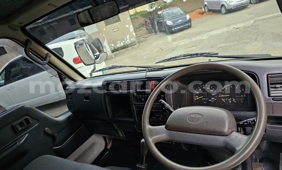 Tenga Tsaru Toyota Hiace Chena Mota in Maputo in Maputo Tenga Tsaru Toyota Hiace Chena Mota in Maputo in Maputo