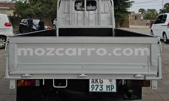 Tenga Tsaru Toyota Hiace Chena Mota in Maputo in Maputo Tenga Tsaru Toyota Hiace Chena Mota in Maputo in Maputo