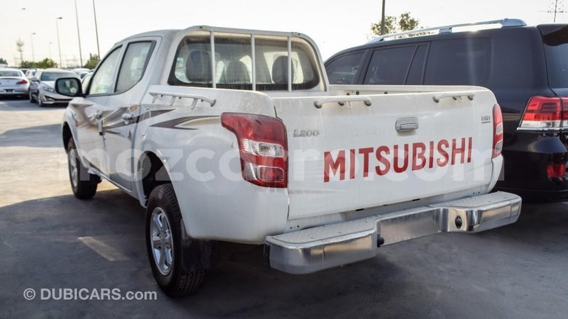 Big with watermark mitsubishi l200 cabo delgado import dubai 5634