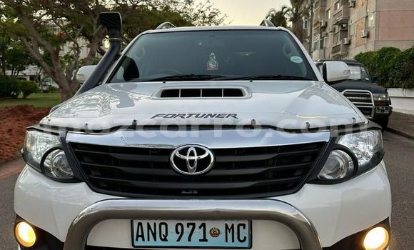 Buy New Toyota Fortuner White Car in Maputo in Maputo Buy New Toyota Fortuner White Car in Maputo in Maputo
