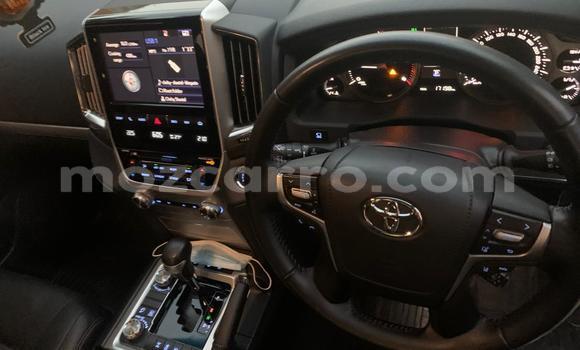 Nunua Ilio tumika Toyota Land Cruiser Nyingine Gari ndani ya Maputo nchini Maputo Nunua Ilio tumika Toyota Land Cruiser Nyingine Gari ndani ya Maputo nchini Maputo