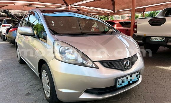 Comprar Usado Honda Fit Prata Carro em Maputo em Maputo Comprar Usado Honda Fit Prata Carro em Maputo em Maputo