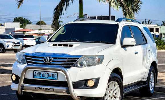 Buy New Toyota Fortuner White Car in Maputo in Maputo Buy New Toyota Fortuner White Car in Maputo in Maputo