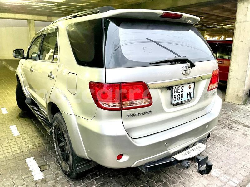 Big with watermark toyota fortuner maputo maputo 33085