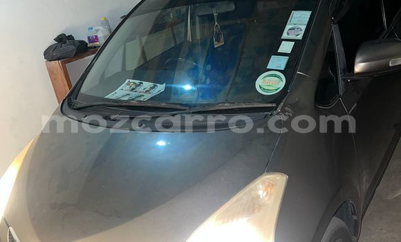 Nunua Ilio tumika Toyota Ractis Brown Gari ndani ya Maputo nchini Maputo Nunua Ilio tumika Toyota Ractis Brown Gari ndani ya Maputo nchini Maputo