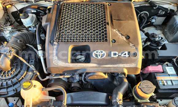 Nunua Mpya Toyota Fortuner Nyeupe Gari ndani ya Maputo nchini Maputo Nunua Mpya Toyota Fortuner Nyeupe Gari ndani ya Maputo nchini Maputo