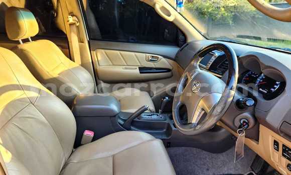 Nunua Mpya Toyota Fortuner Nyeupe Gari ndani ya Maputo nchini Maputo Nunua Mpya Toyota Fortuner Nyeupe Gari ndani ya Maputo nchini Maputo