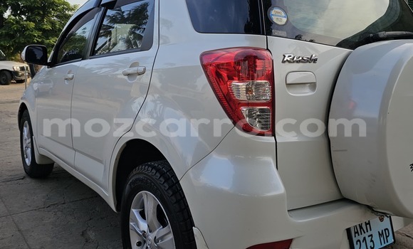 Comprar Novo Toyota Rush Branco Carro em Maputo em Maputo Comprar Novo Toyota Rush Branco Carro em Maputo em Maputo