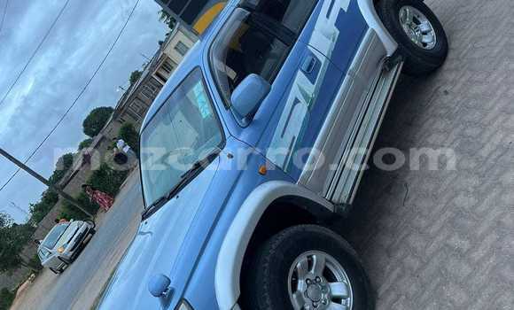 Nunua Ilio tumika Toyota Hilux Surf Bluu Gari ndani ya Maputo nchini Maputo Nunua Ilio tumika Toyota Hilux Surf Bluu Gari ndani ya Maputo nchini Maputo