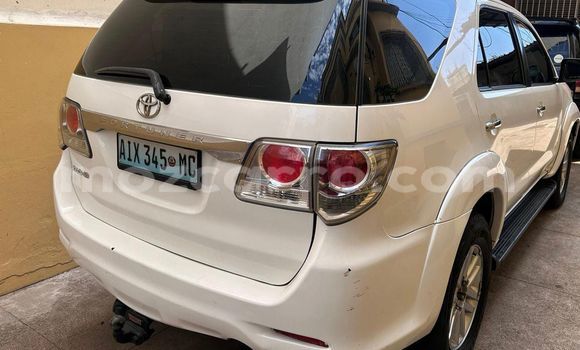 Comprar Usado Toyota Fortuner Branco Carro em Maputo em Maputo Comprar Usado Toyota Fortuner Branco Carro em Maputo em Maputo