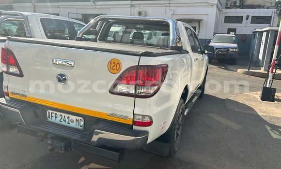 Buy Used Mazda BT-50 White Car in Maputo in Maputo Buy Used Mazda BT-50 White Car in Maputo in Maputo