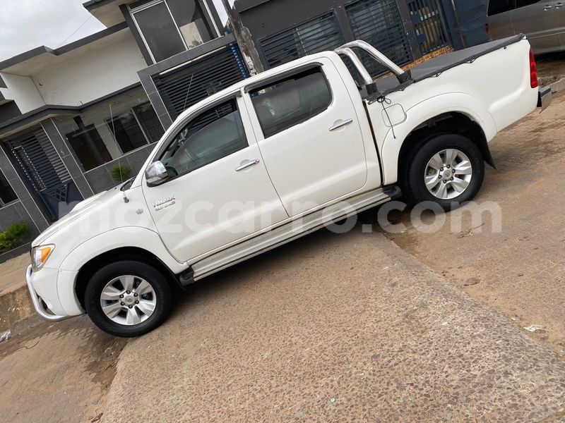 Big with watermark toyota hilux maputo maputo 33121