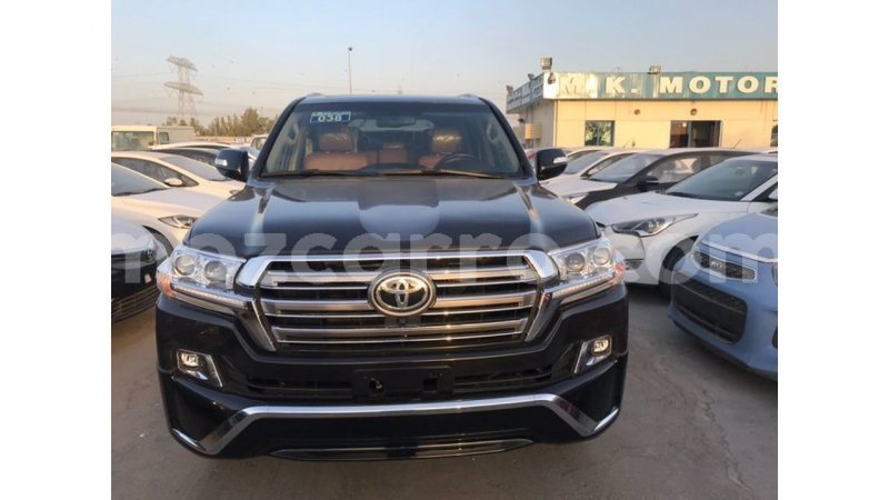 Big with watermark toyota land cruiser cabo delgado import dubai 5640