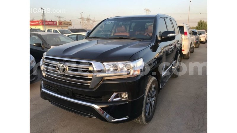 Big with watermark toyota land cruiser cabo delgado import dubai 5640