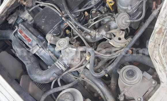 Nunua Ilio tumika Toyota Land Cruiser Prado Kijani Gari ndani ya Maputo nchini Maputo Nunua Ilio tumika Toyota Land Cruiser Prado Kijani Gari ndani ya Maputo nchini Maputo