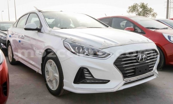 Buy Import Hyundai Sonata White Car in Import - Dubai in Cabo Delgado Buy Import Hyundai Sonata White Car in Import - Dubai in Cabo Delgado