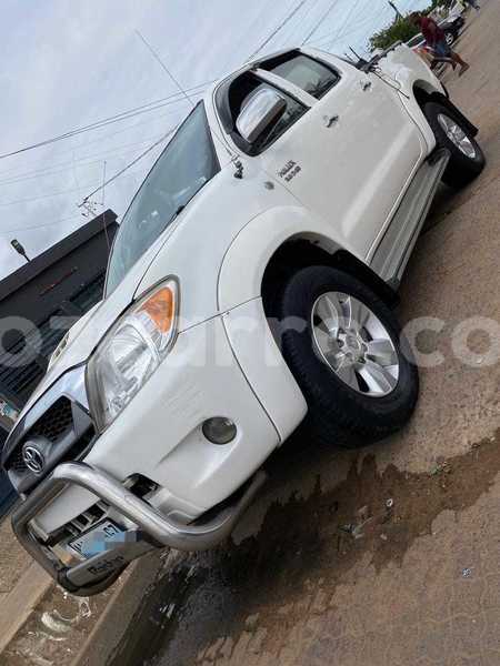 Big with watermark toyota hilux maputo maputo 33150