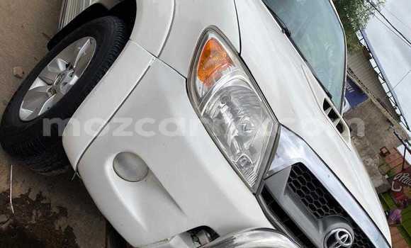 Tenga Tsaru Toyota Hilux Chena Mota in Maputo in Maputo Tenga Tsaru Toyota Hilux Chena Mota in Maputo in Maputo