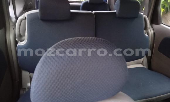 Tenga Tsaru Toyota Sienta Bhuruu Mota in Maputo in Maputo Tenga Tsaru Toyota Sienta Bhuruu Mota in Maputo in Maputo