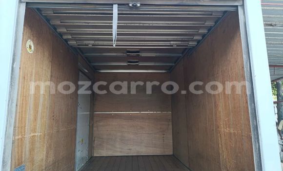 Buy Used Toyota Dyna White Car in Maputo in Maputo Buy Used Toyota Dyna White Car in Maputo in Maputo