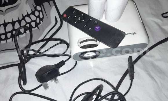 Buy Used Mitsubishi Carisma White Car in Maputo in Maputo Buy Used Mitsubishi Carisma White Car in Maputo in Maputo