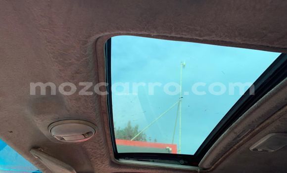 Tenga Tsaru Toyota Vitz Tsvuku Mota in Maputo in Maputo Tenga Tsaru Toyota Vitz Tsvuku Mota in Maputo in Maputo