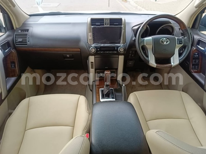 Big with watermark toyota land cruiser prado maputo maputo 33172